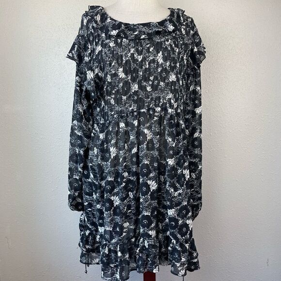 NWOT Free People Blouse Top Size M - Picture 1 of 8
